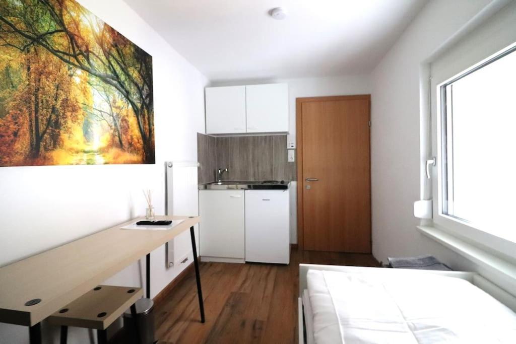 Schickes Zimmer Mit Top-Ausstattung In Idealer Lage Feldkirch Dış mekan fotoğraf