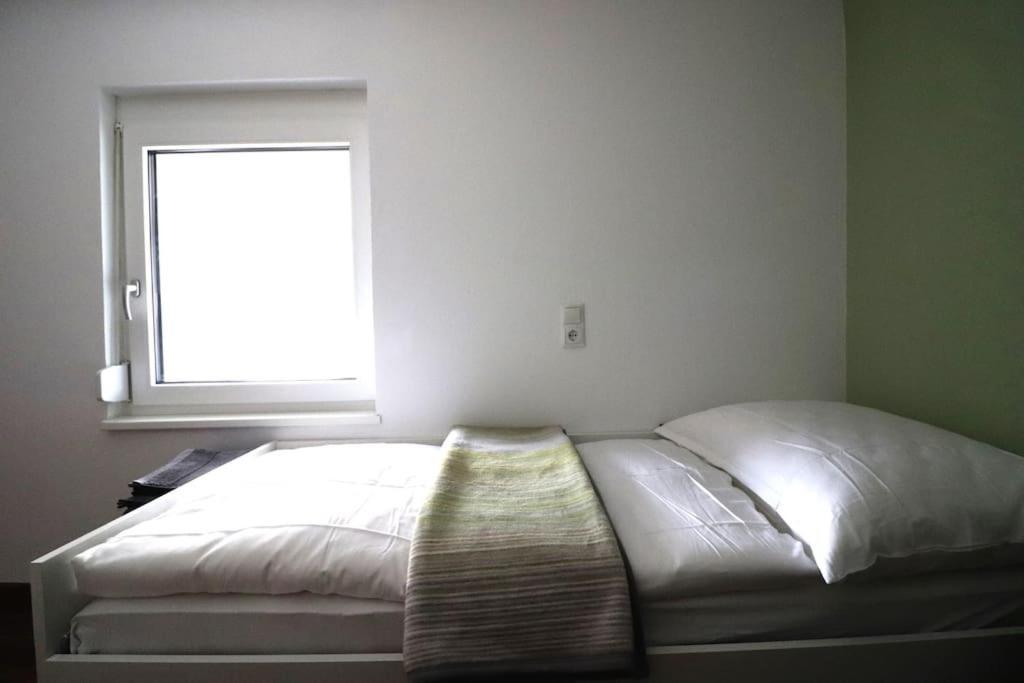 Schickes Zimmer Mit Top-Ausstattung In Idealer Lage Feldkirch Dış mekan fotoğraf